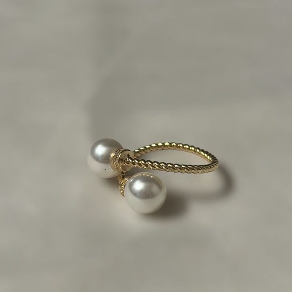 Gold Plated double Pearl Ring - Picture 2 of 3